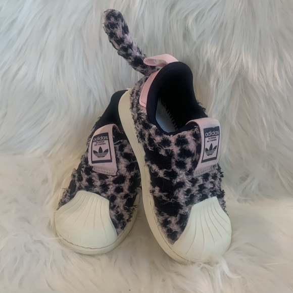 Adidas Toddler/ Sneaker/ Slip On - Picture 5 of 5